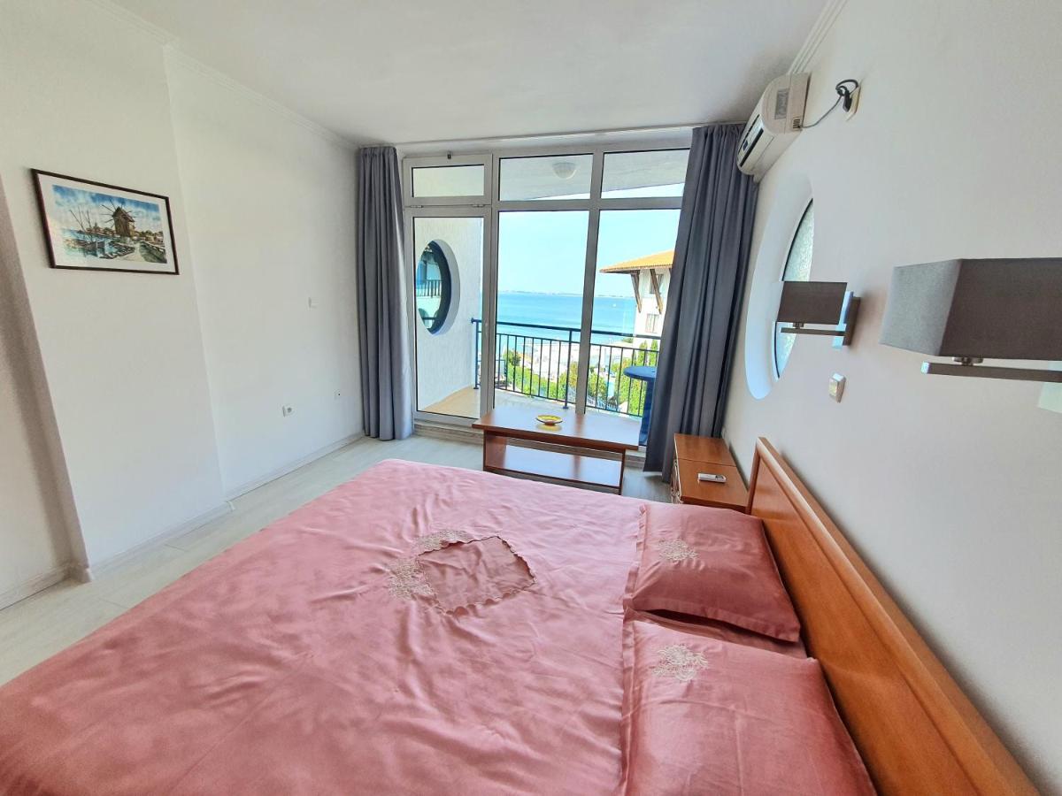 Sveti Vlas Marina Beach Apartment - Vega Village Extérieur photo