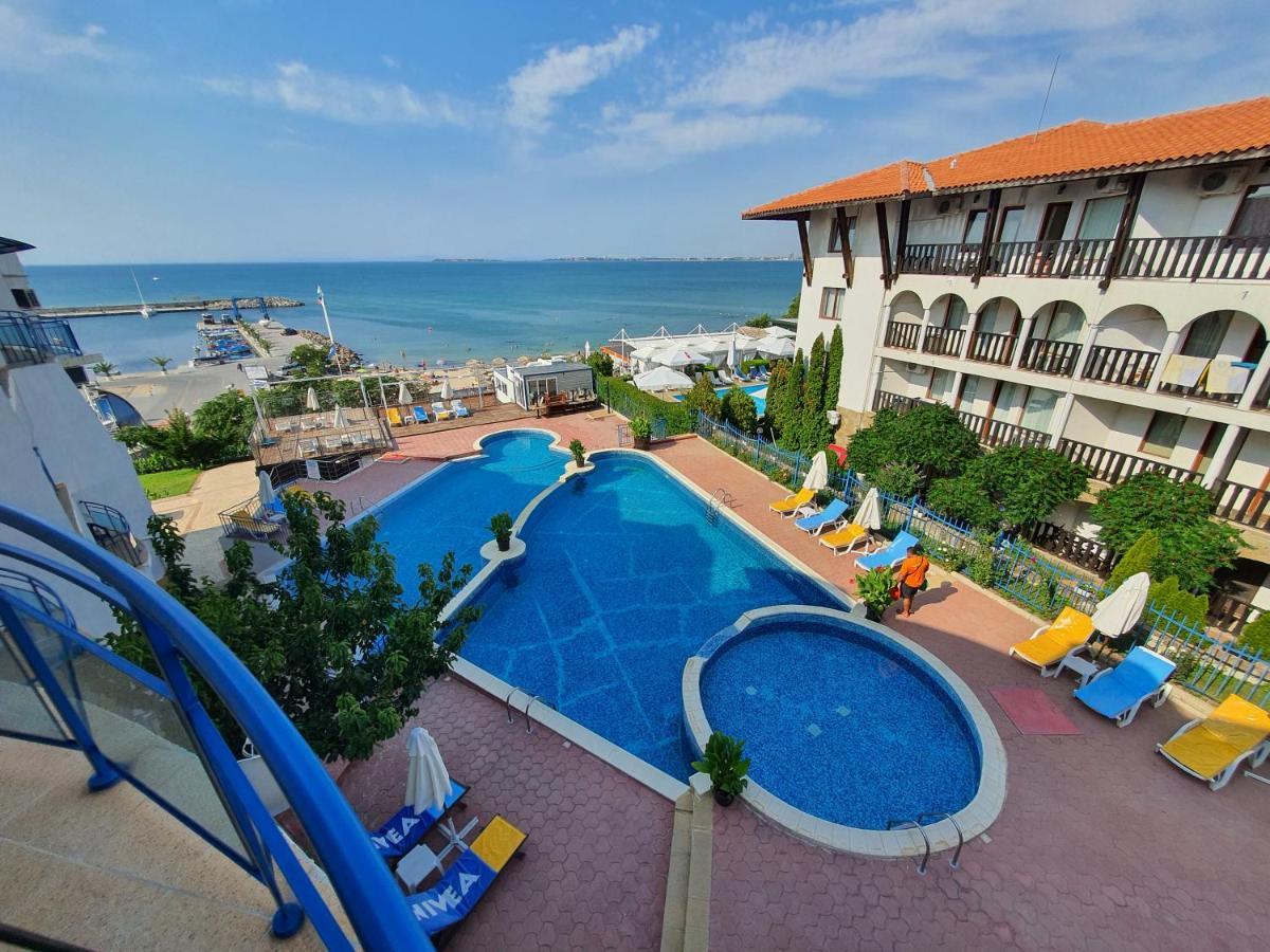 Sveti Vlas Marina Beach Apartment - Vega Village Extérieur photo