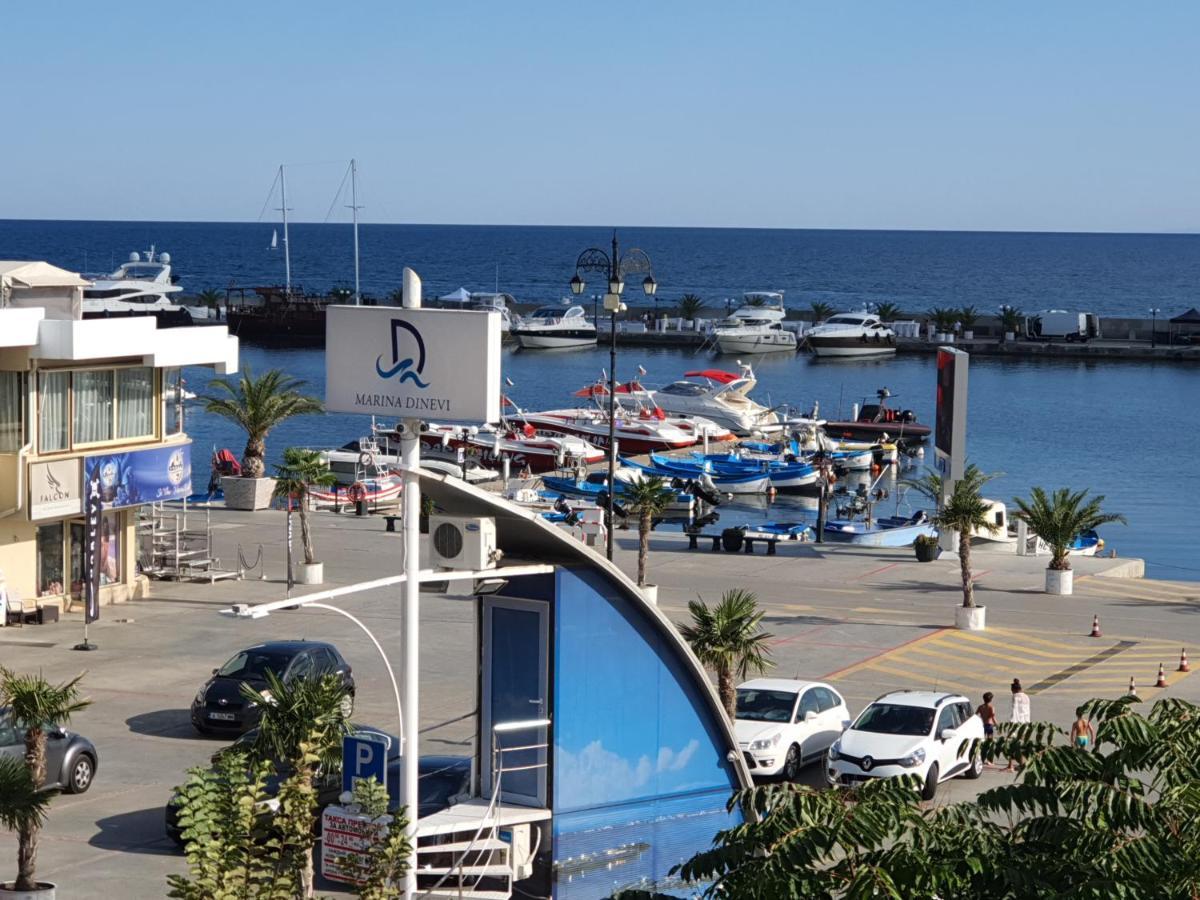Sveti Vlas Marina Beach Apartment - Vega Village Extérieur photo