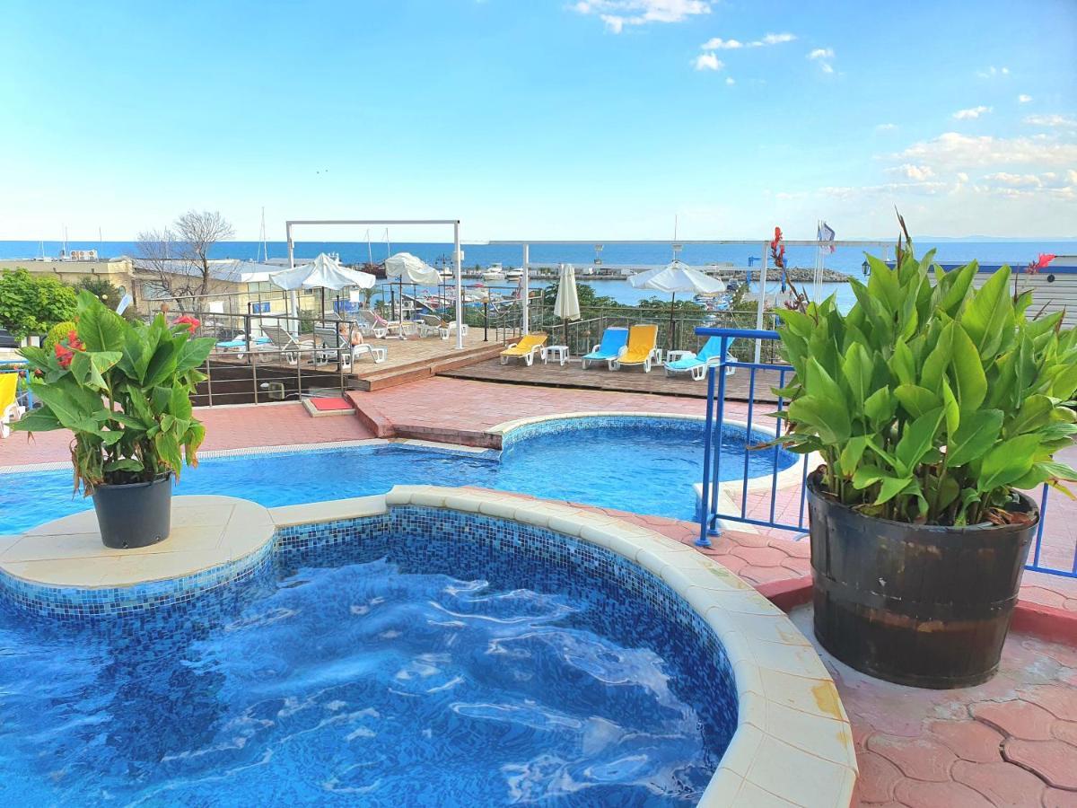 Sveti Vlas Marina Beach Apartment - Vega Village Extérieur photo